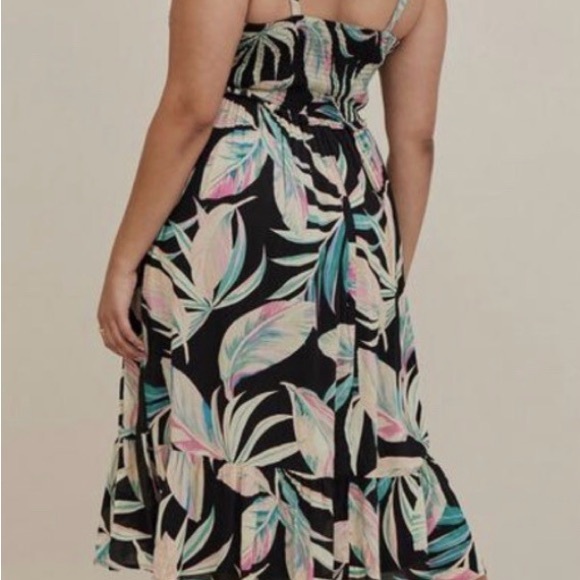 Torrid Rayon Smocked Tiered Maxi Dress Size 1 - Picture 3 of 9